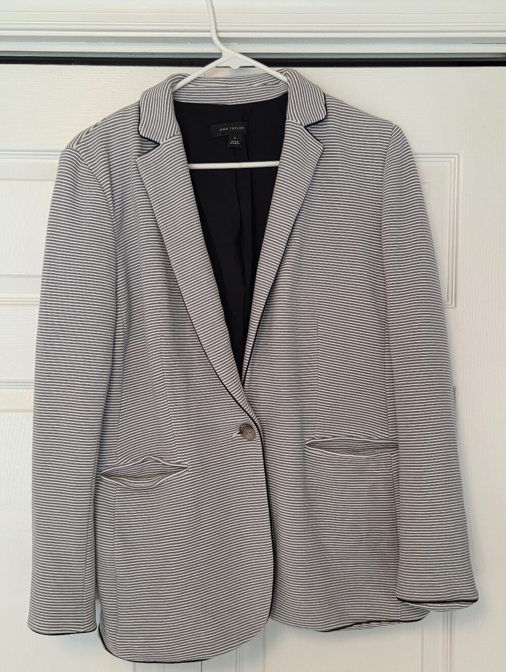 Ann Taylor Light Gray Striped Women's Blazer